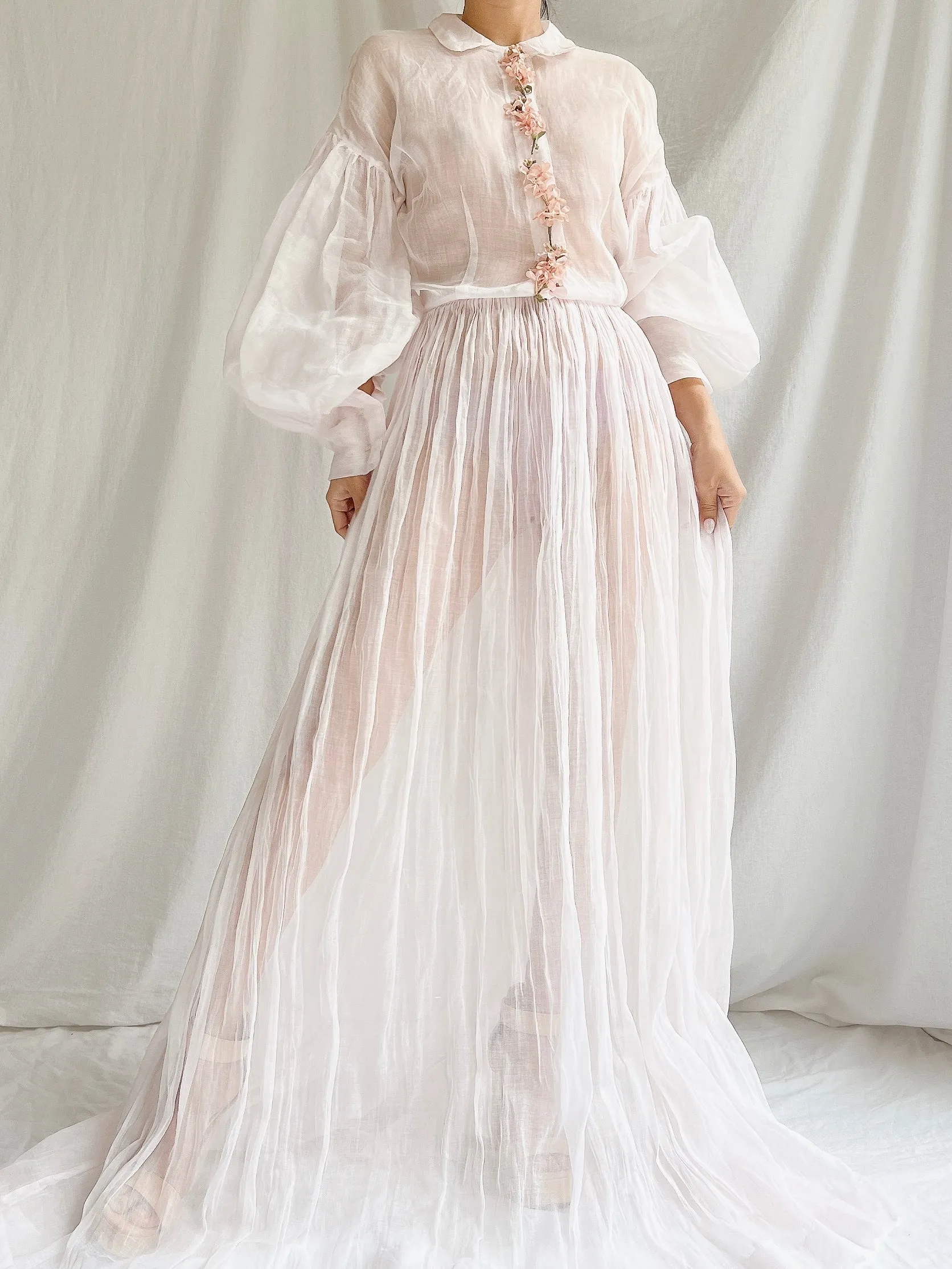1940s Sheer Organdy Puff Sleeves Gown - M
