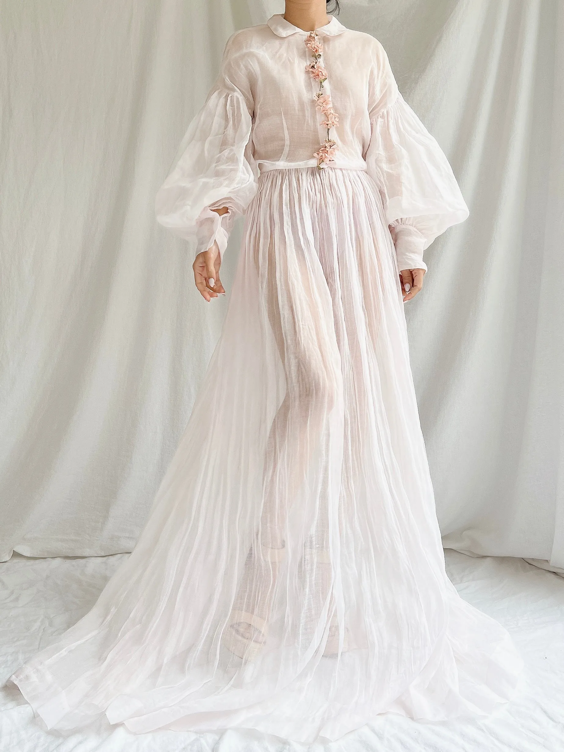 1940s Sheer Organdy Puff Sleeves Gown - M