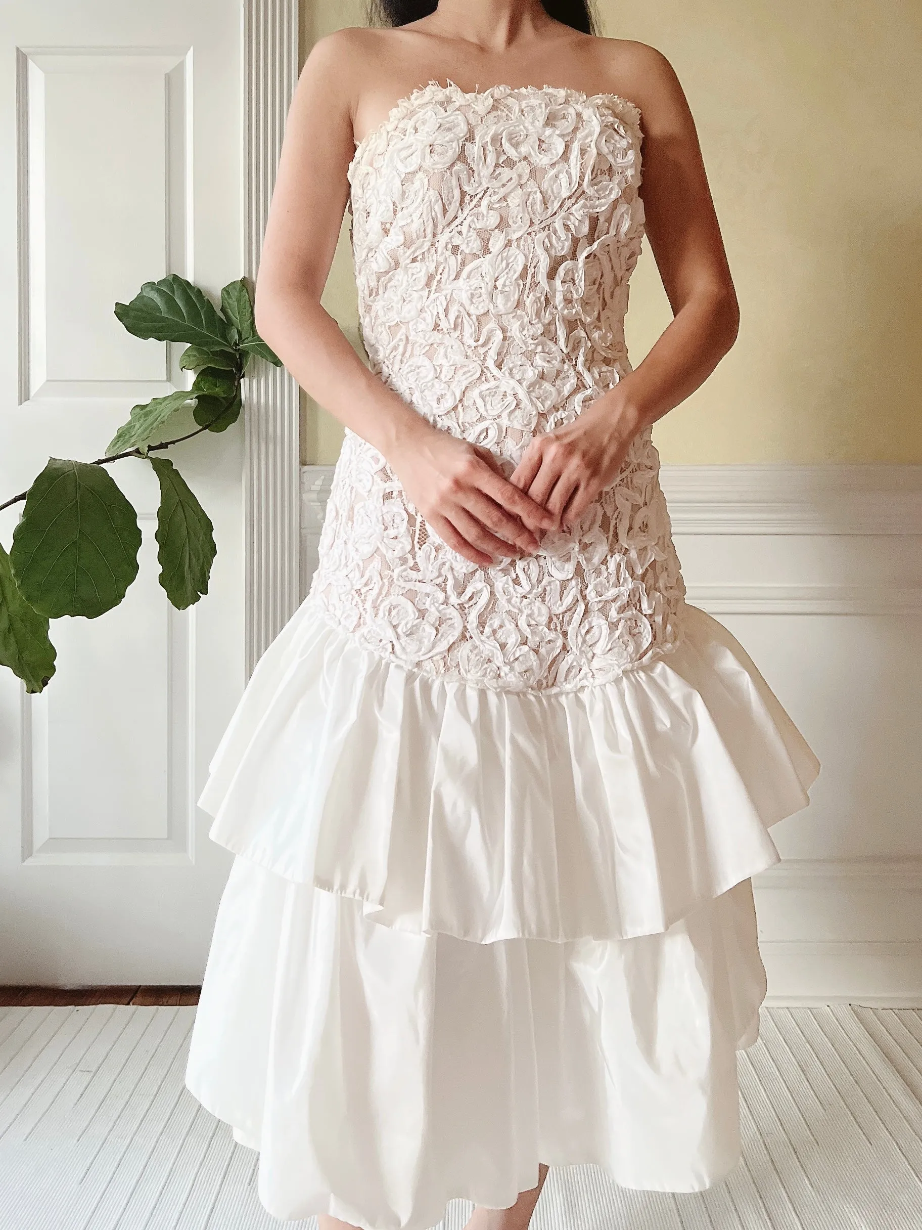 1980s Victor Costa Tiered Lace Dress - M