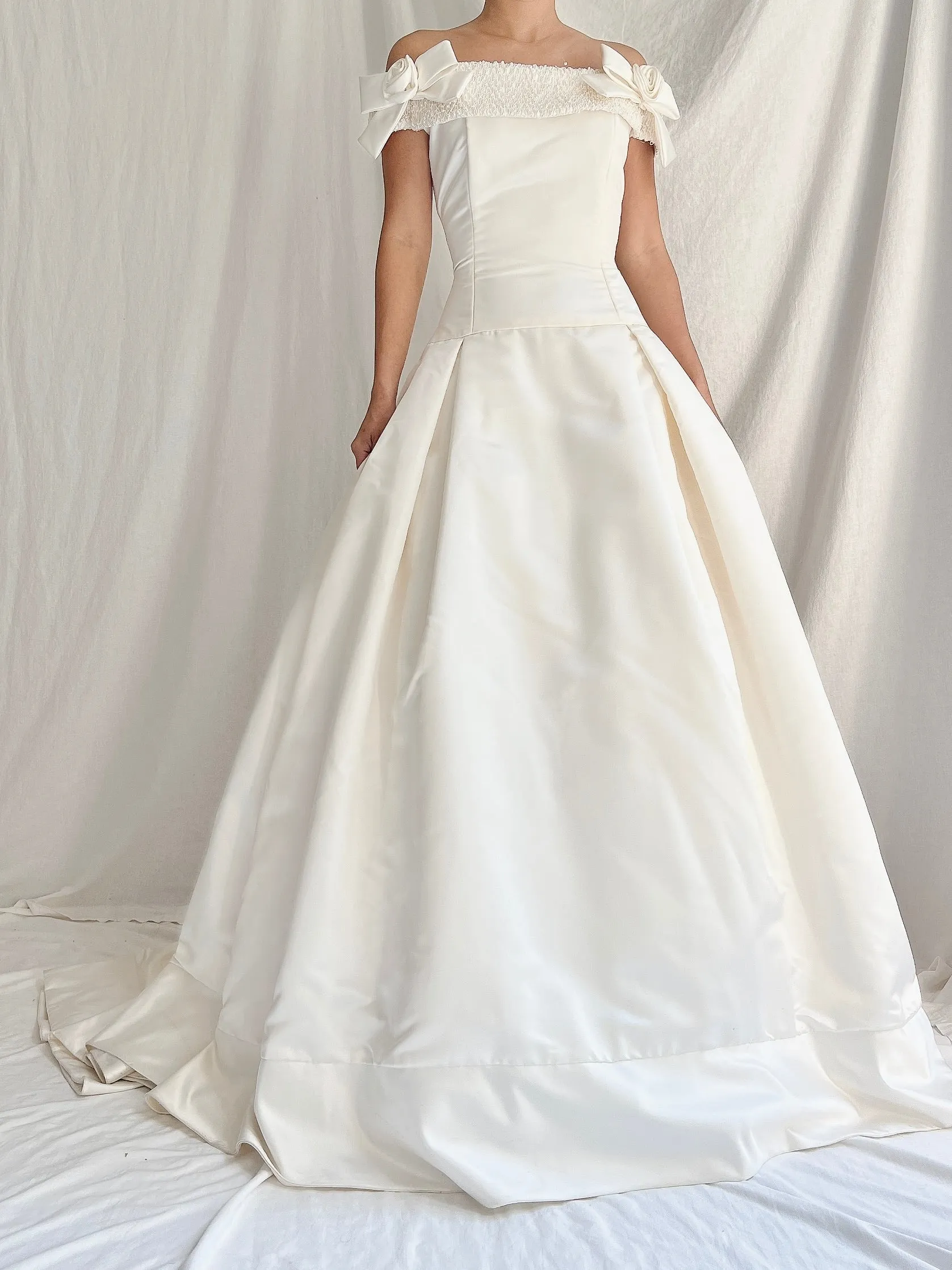 2000s Demetrios Satin Off-the-Shoulder Gown - XS/2-4