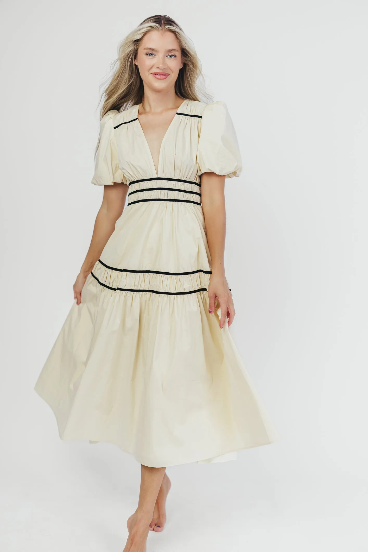 Bradley Puffed Sleeve Tiered Maxi Dress in Cream/Black