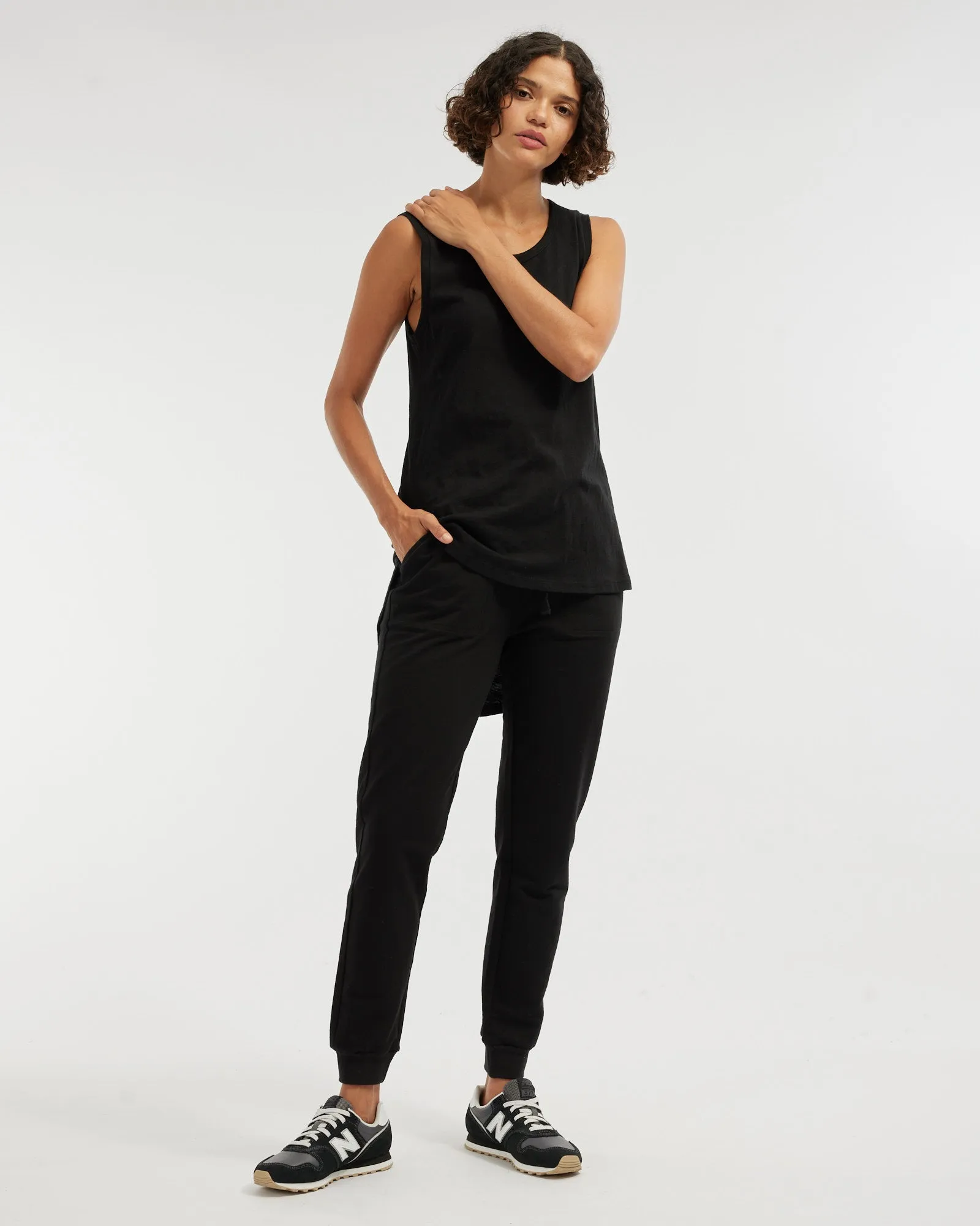 Claudia Longline Tank - Black
