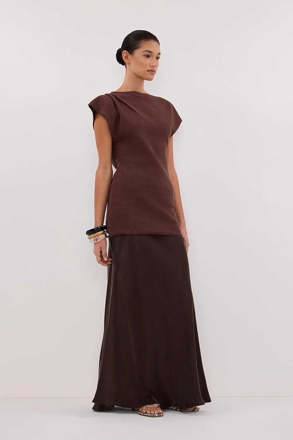 LIA WALNUT SLEEVELESS KNIT TOP