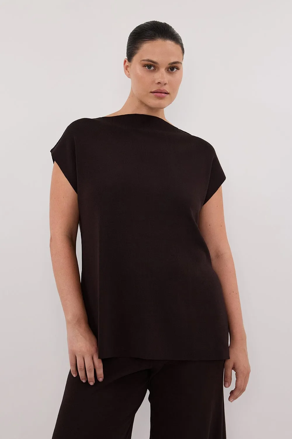 MABLE BITTER CHOC LONGLINE KNIT TOP
