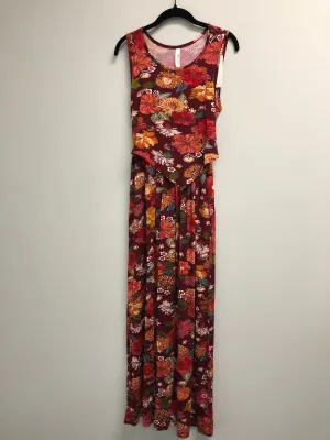 Outlet 7150 - Latched Mama Boardwalk Nursing Maxi - Wine Retro - Small