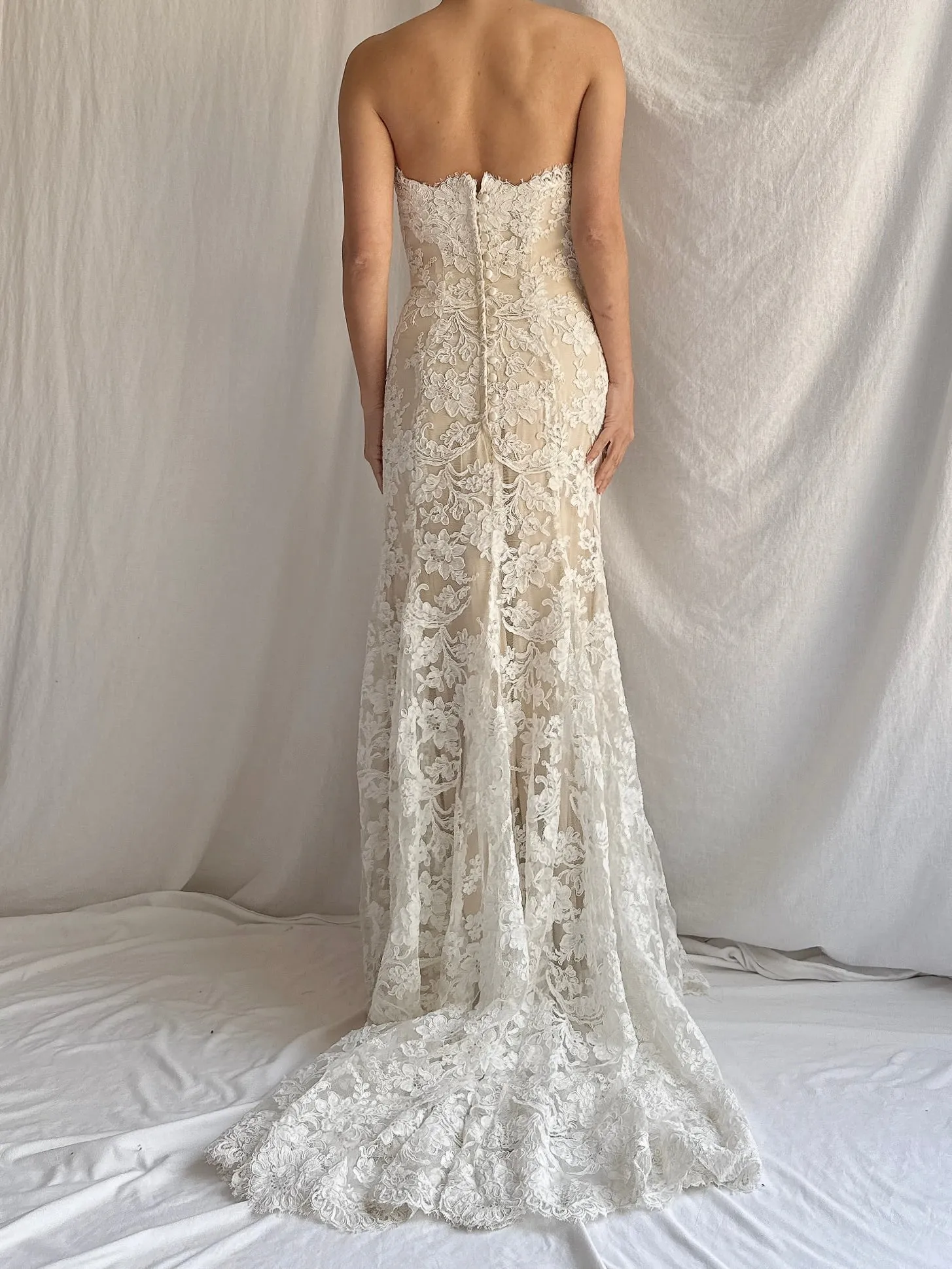 Vintage Monique Llhuilier Lace/Silk Gown - S/6